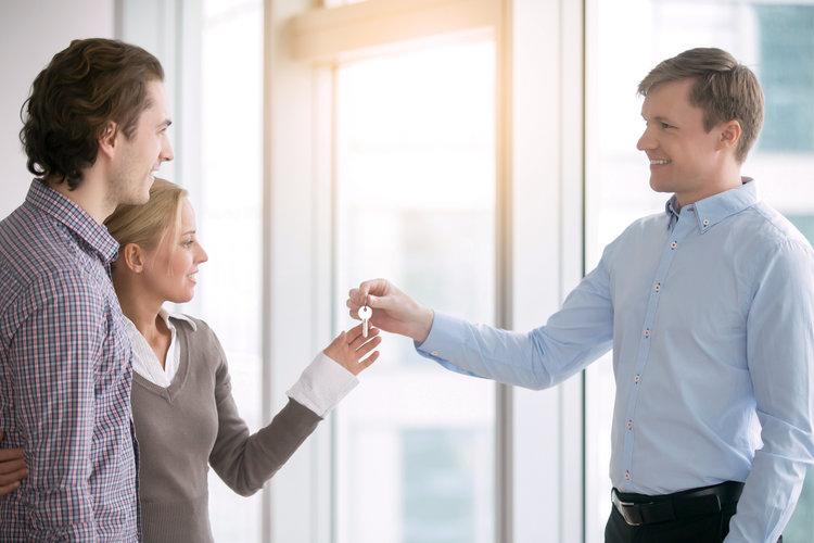 Building a Loyal Guest Base: Strategies for Repeat Bookings