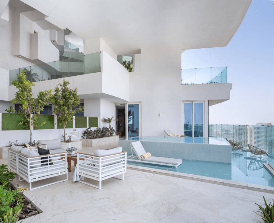 Fuss-Free Airbnb Hosting Tips from Experts